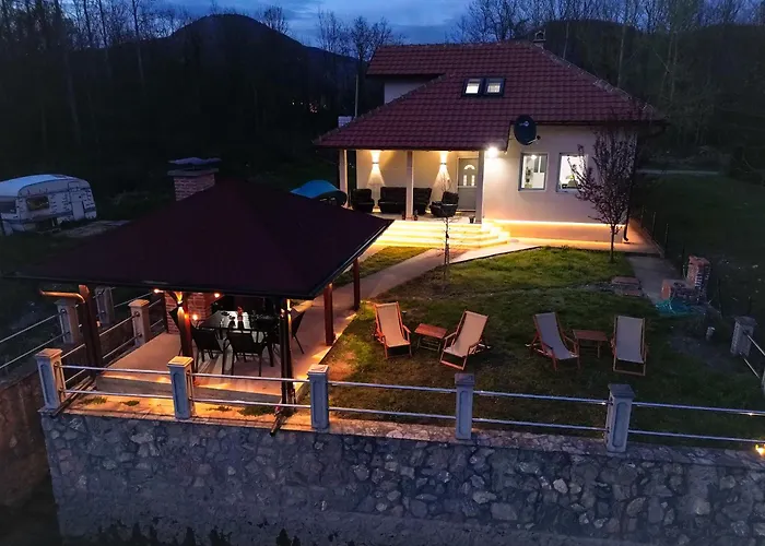 Drina Water House Villa *